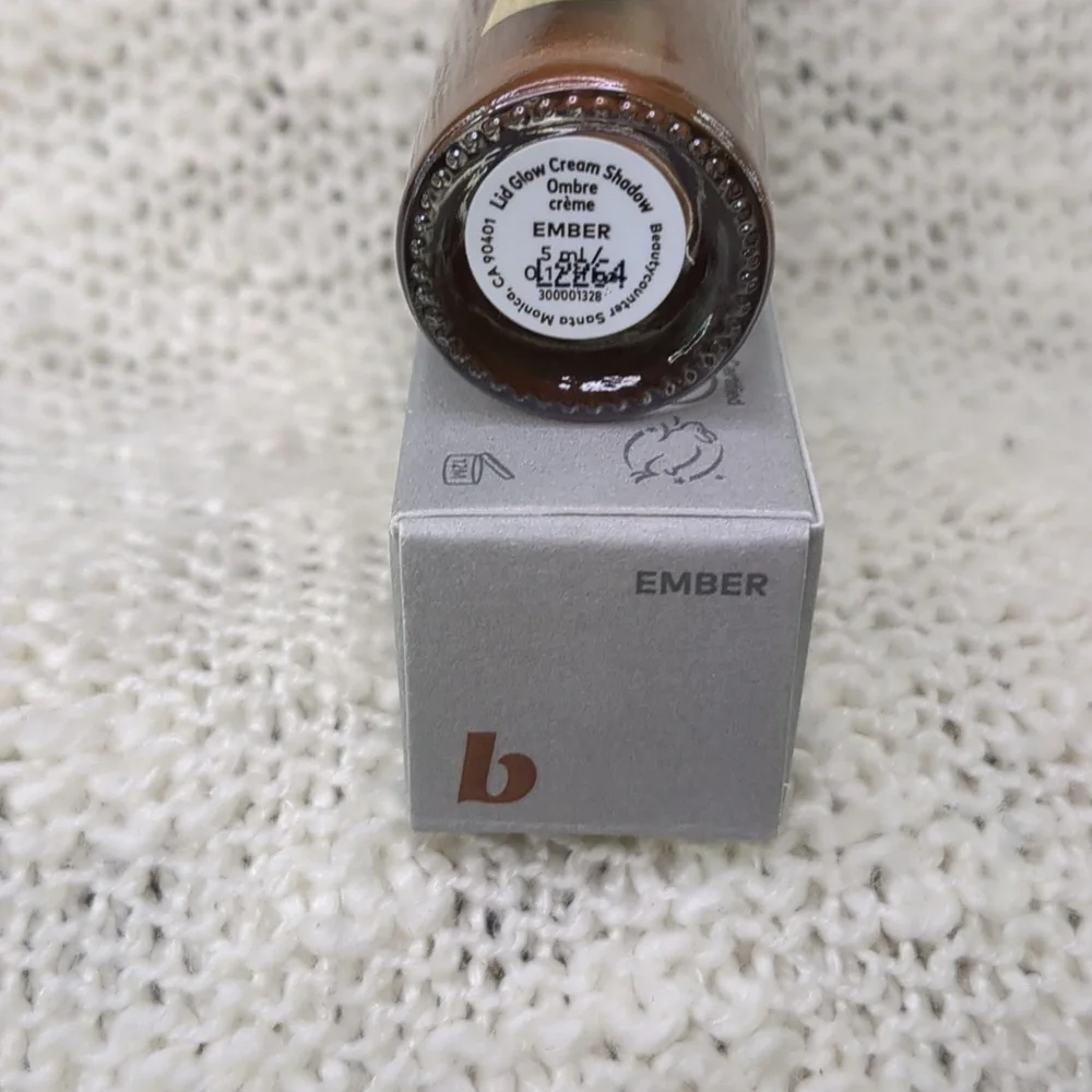 Beautycounter Lid Glow Cream Shadow in Ember, 5ml/0.17fl oz